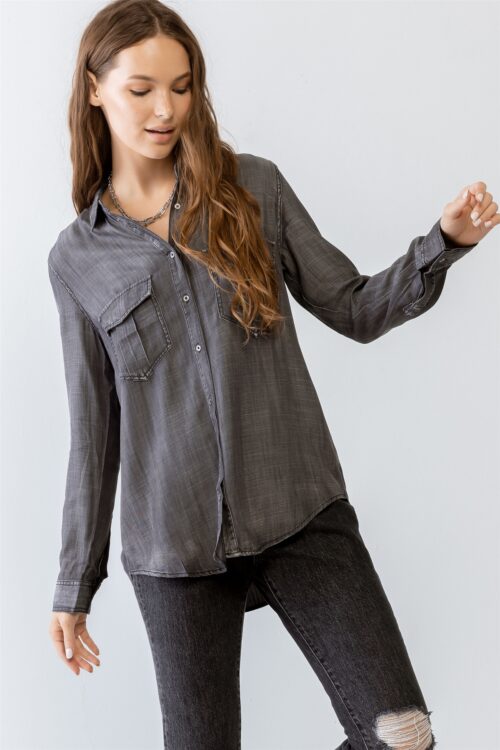 Black Button-Up Collared Neck Two Pocket Shirt Top